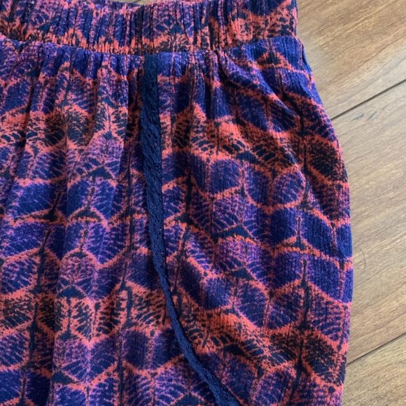 Mossimo Lace Trimmed Navy Blue/Red Print Pull On Shorts-Size S - Picture 5 of 8